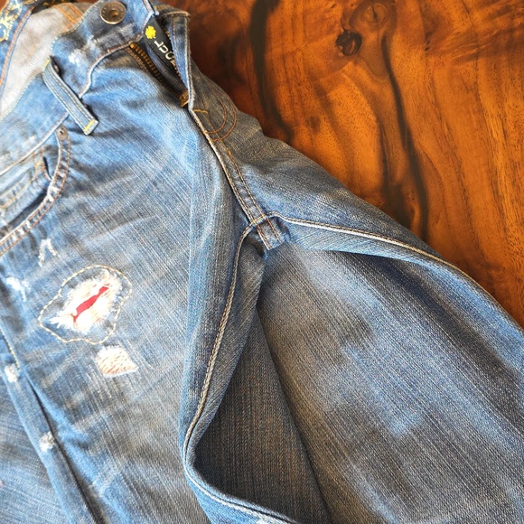 Lucky Brand Distressed Blue Jeans❤️🤍💙 - Picture 10 of 10